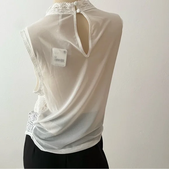 Free People- Tea Party sheer lace crop tank top in Ivory- medium - Picture 6 of 12